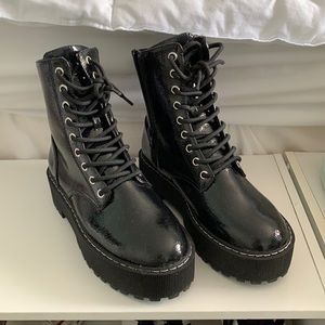 Platform boots